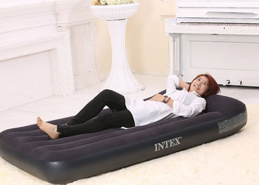 女王のタイプ膨脹可能なソファー ベッド純粋で黒い色50 * 40 *28CMのカートンのサイズ サプライヤー